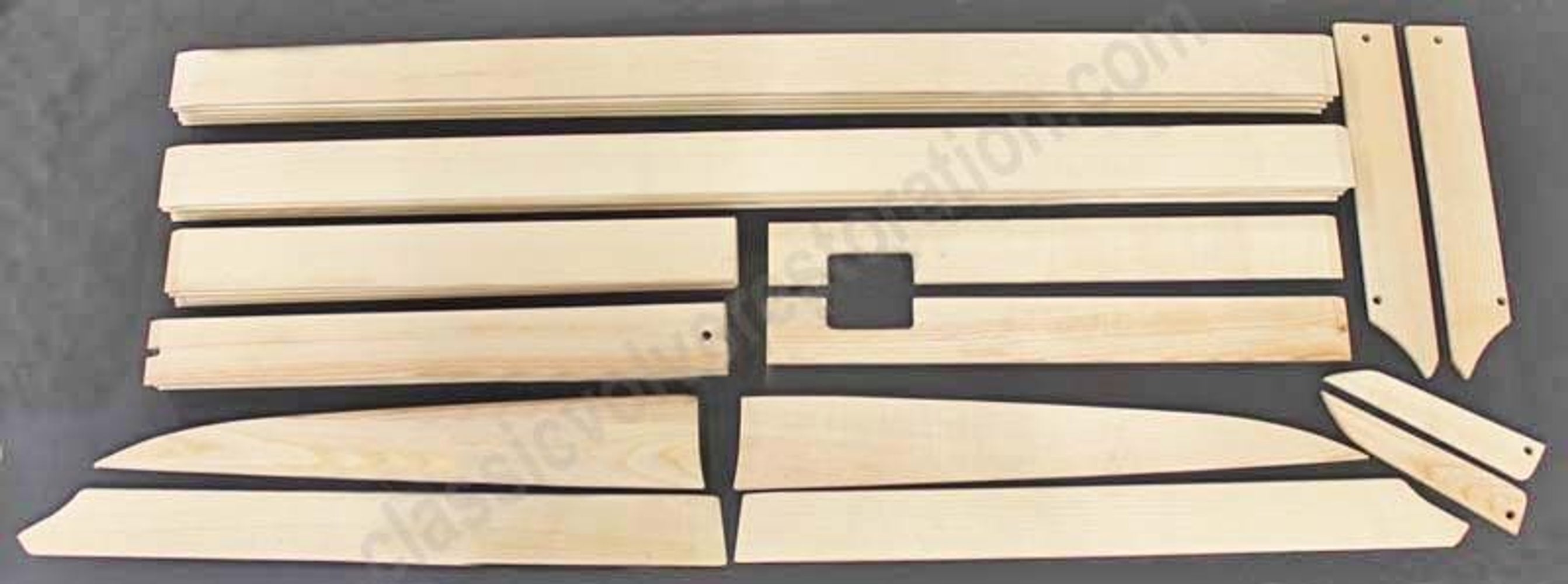 Laadruimte met houten latten voor Volvo Duett