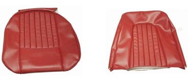 Bekleding voor de voorstoelen van een Volvo 1800, 1800S uit 1963, rood leer.