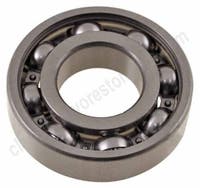 Lageroverbrenging J-type middenstuk voor Volvo 140, 164, 440, 460, 480, 760, 780 — bild 1 av 2