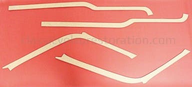 Paneelset B-stijl/boven de deur voor Volvo Duett 1958-62 rood