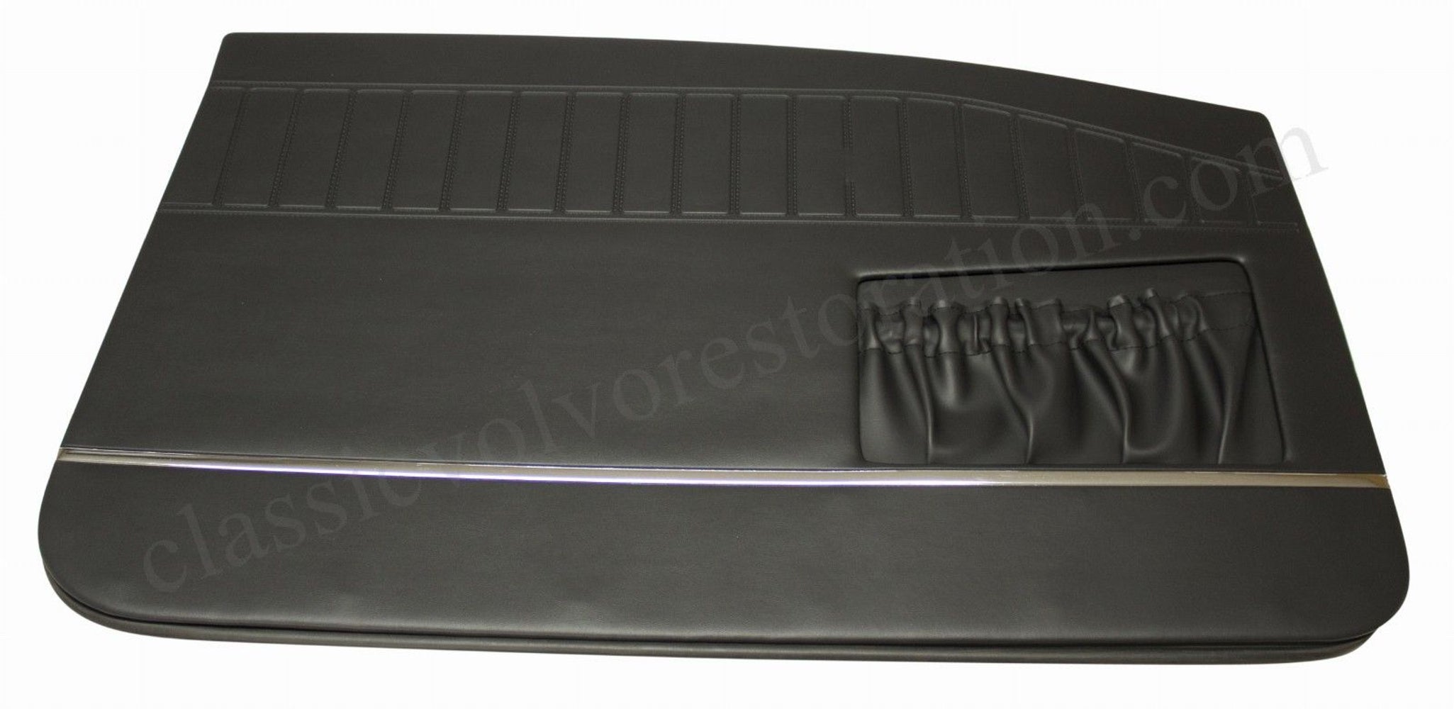 Voorportierpanelen voor Volvo Amazon 2d 1965, zwart, met brede chromen strip