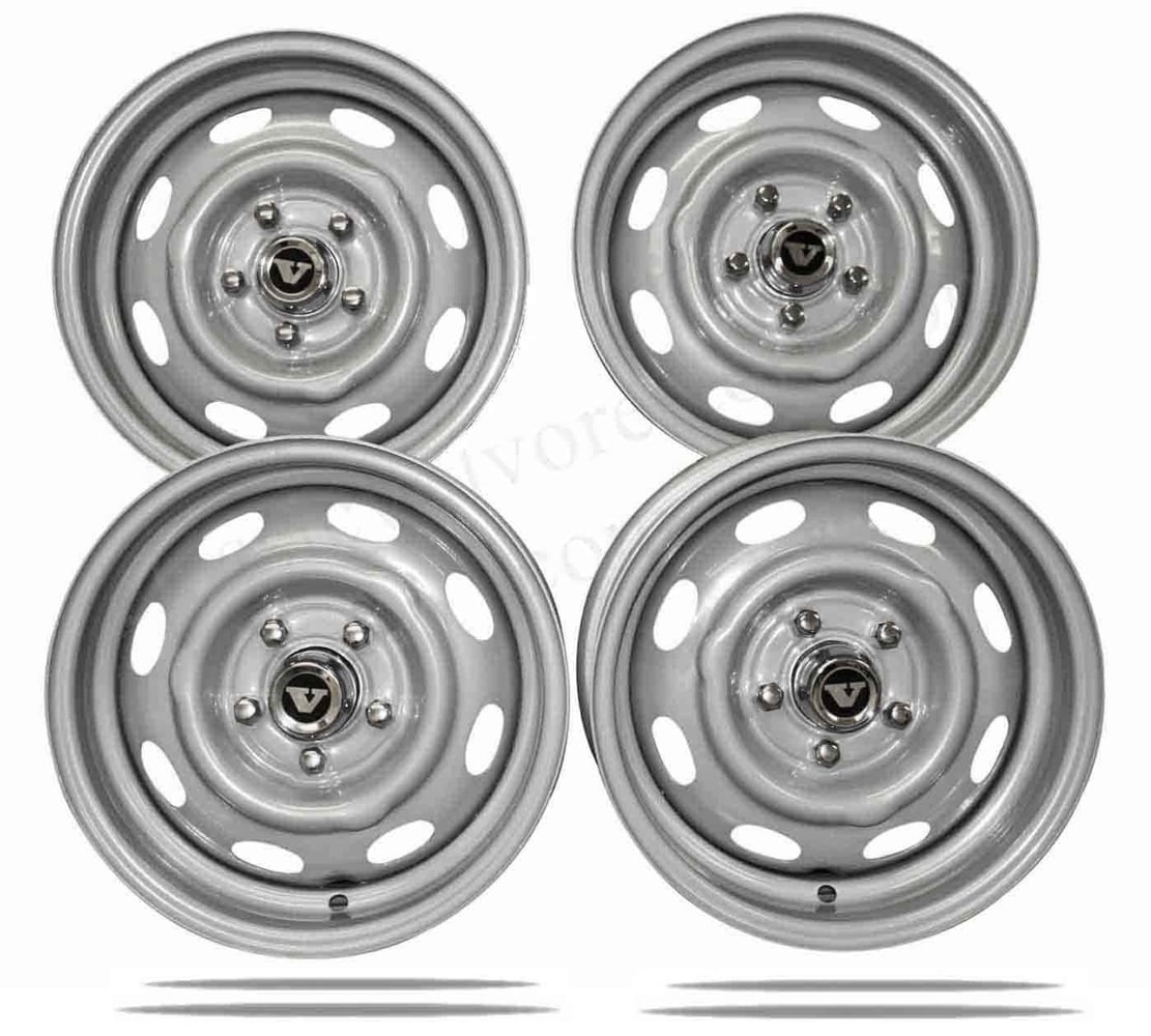 Volvo PV/Amazon/1800 wielset 5,5" met toebehoren