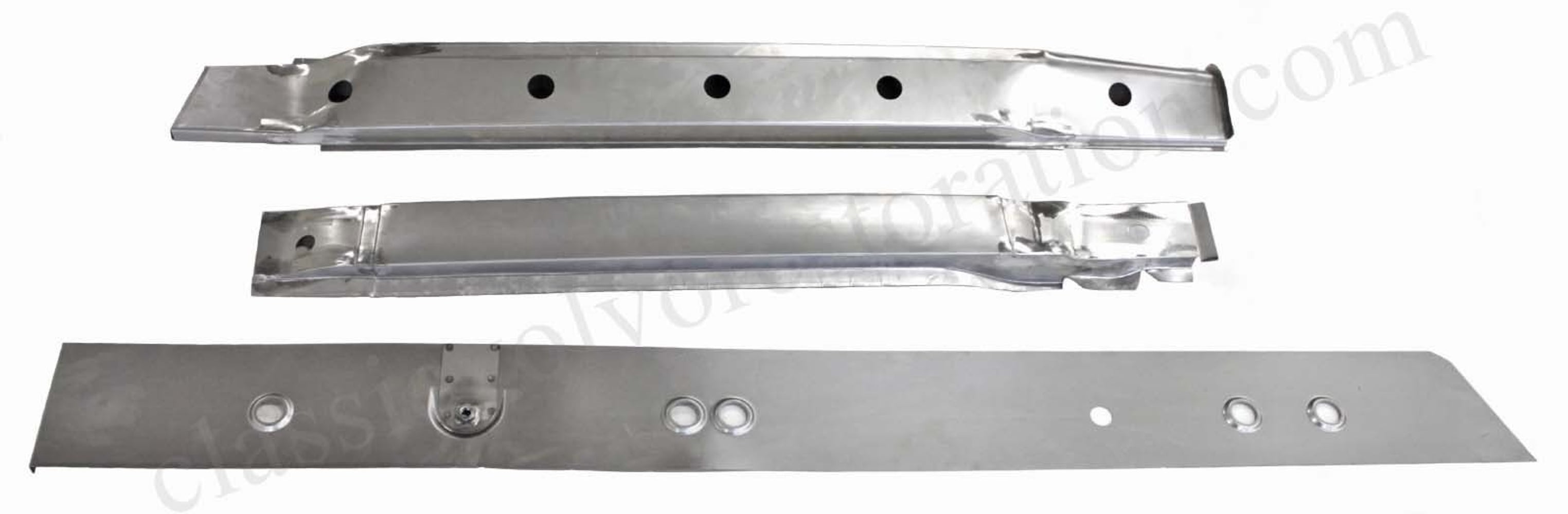 Bodemgolf voor Volvo 1800, links